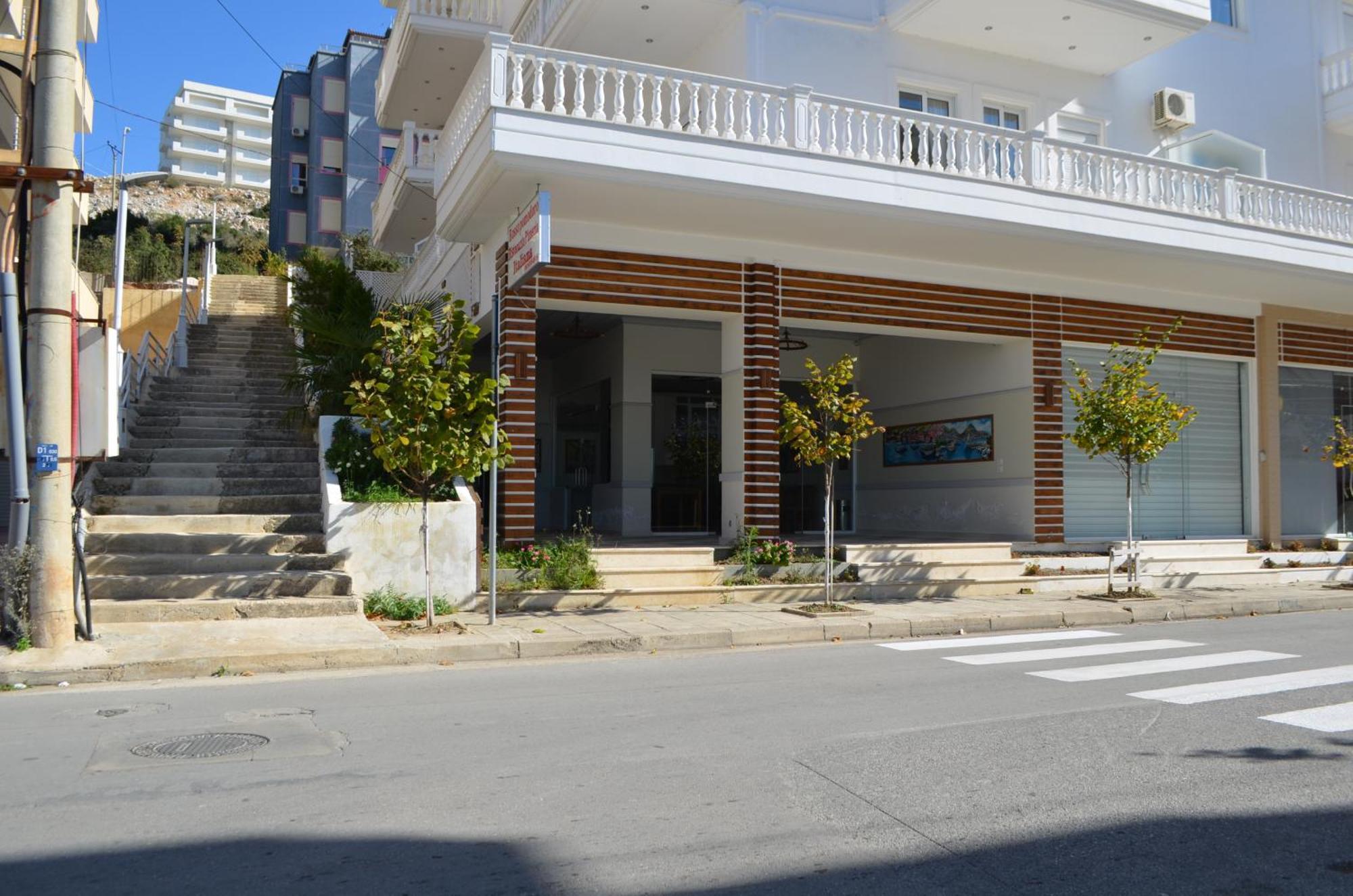 Eri Apartments Sarandë Exterior foto