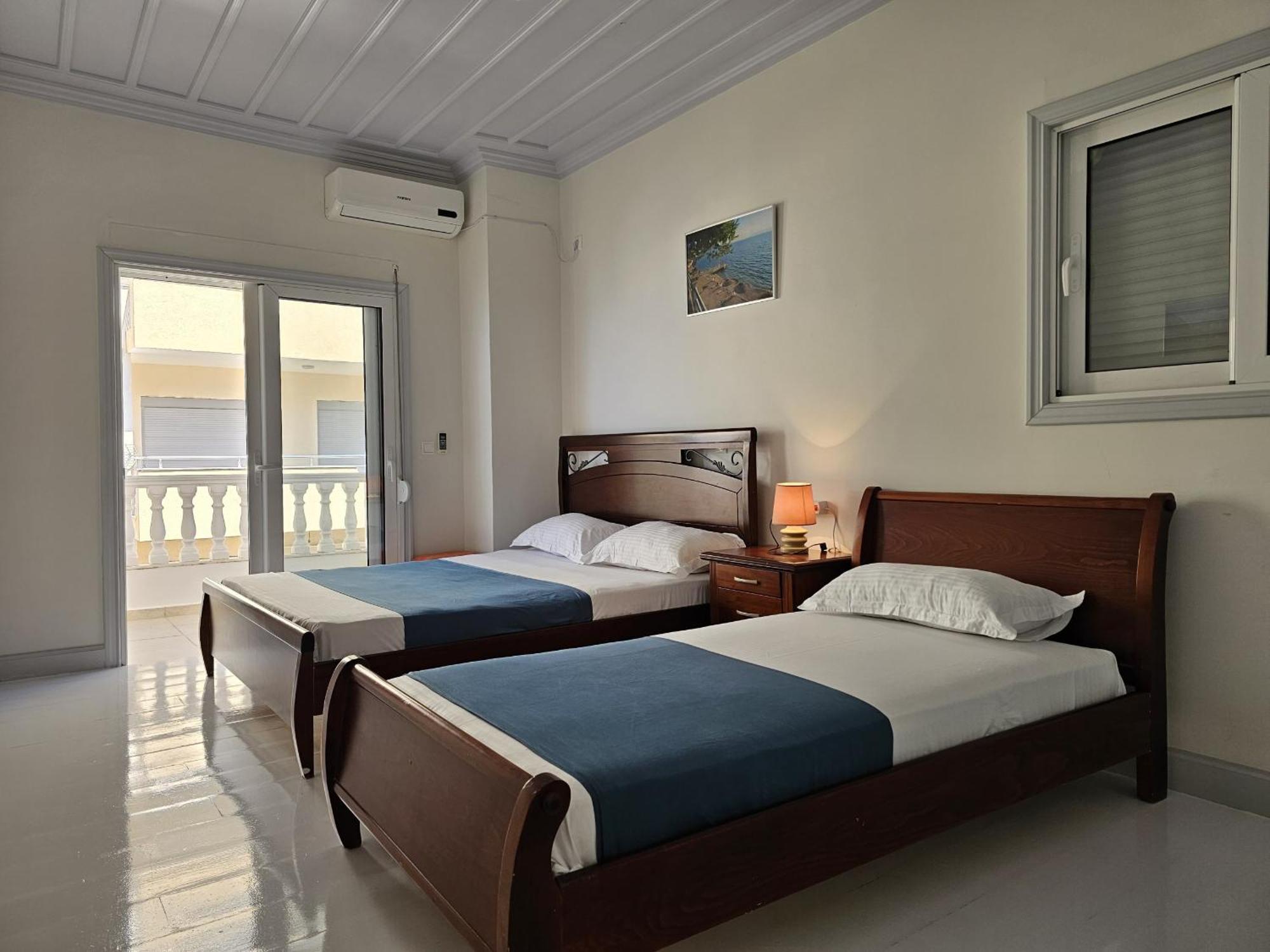 Happy Stay Eri Sarandë Exterior foto