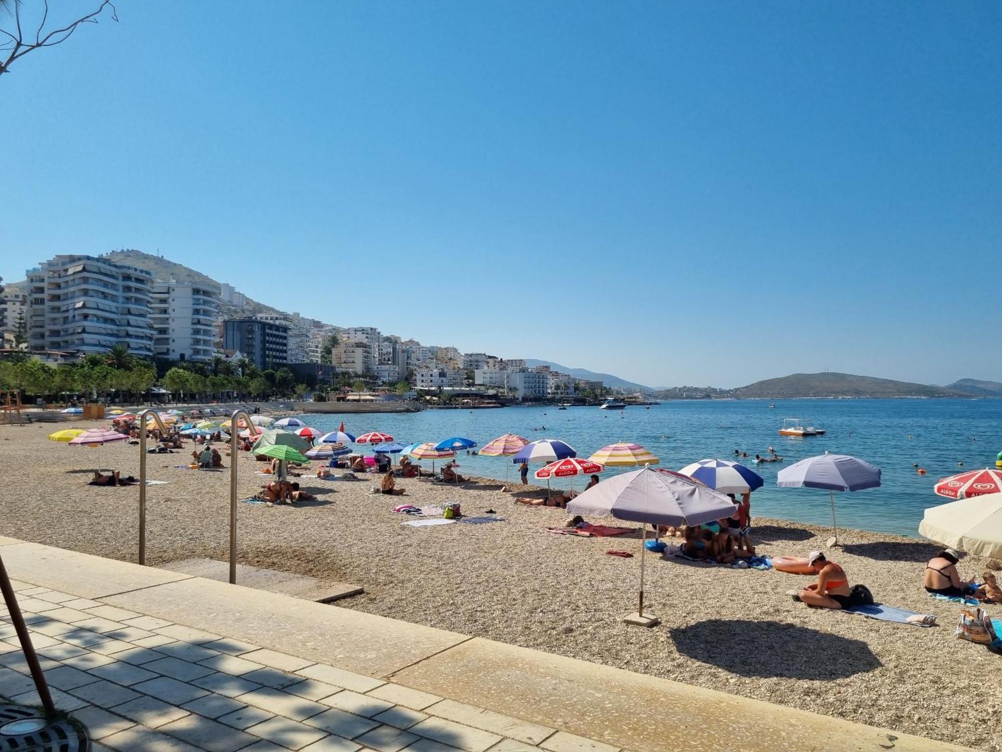 Happy Stay Eri Sarandë Exterior foto